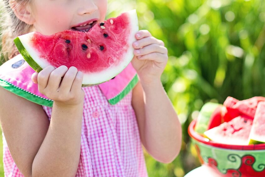 The fruitarian diet: how to start and benefits