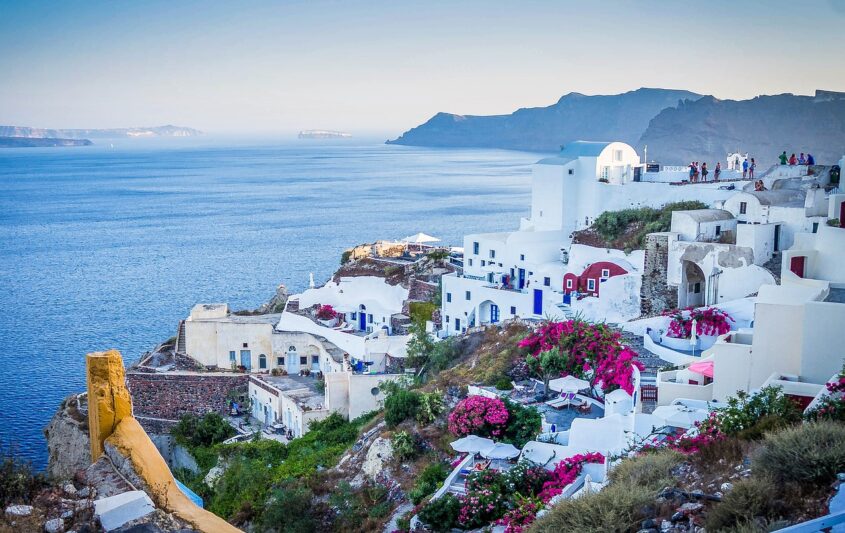 How much does it cost to live in the Mediterranean?