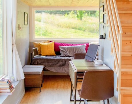 tiny house pros and cons