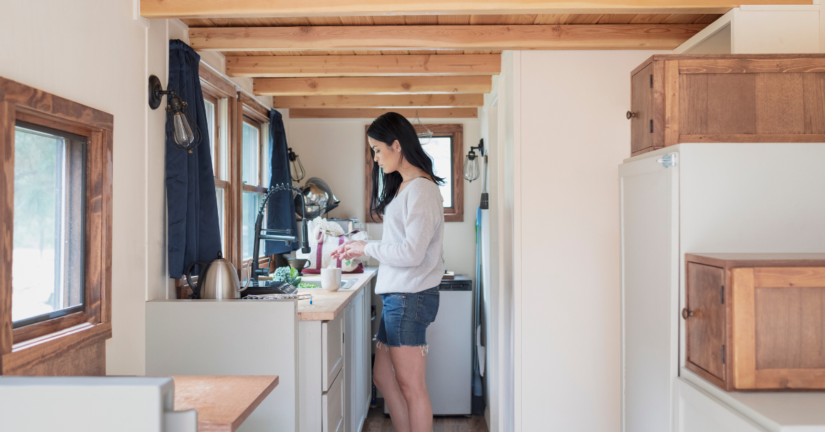 tiny house pros and cons