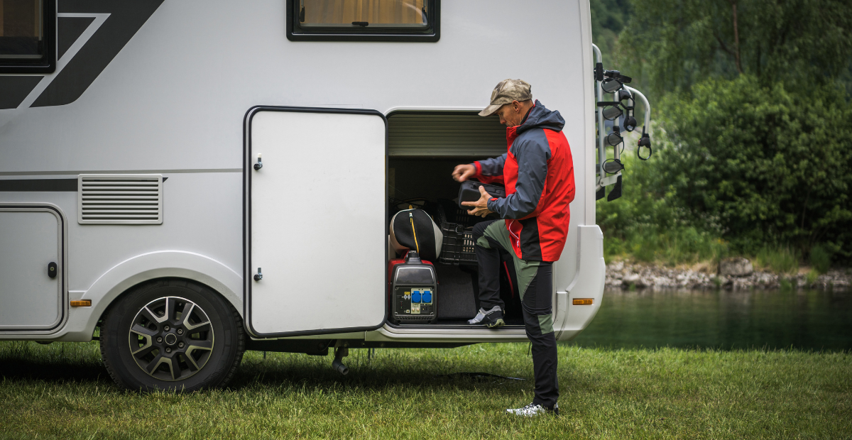 Motorhome Travel Safety and Maintenance